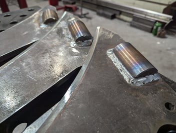 Up-close picture of the furrow-cylinder fully seam welded into the 